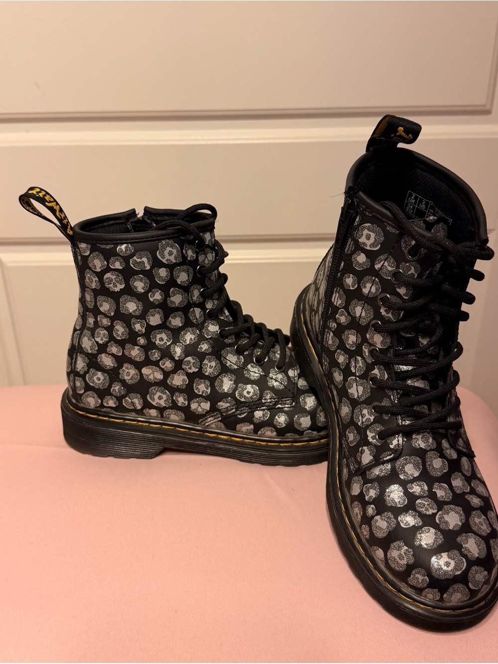 Dr. Martens Black Silver Skull-Print Cheetah Boots